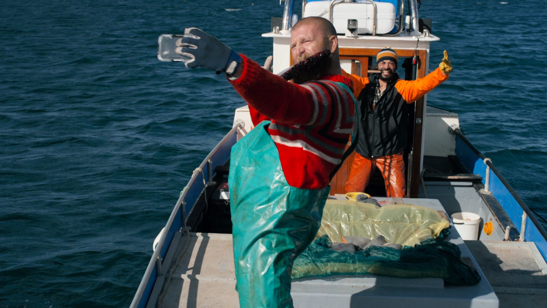 Синее море 2. Глубокое синее море фильм 2018. Глубокое море 2 фильм. Глубокое синее море 2. Фильм синее море 2 2018.