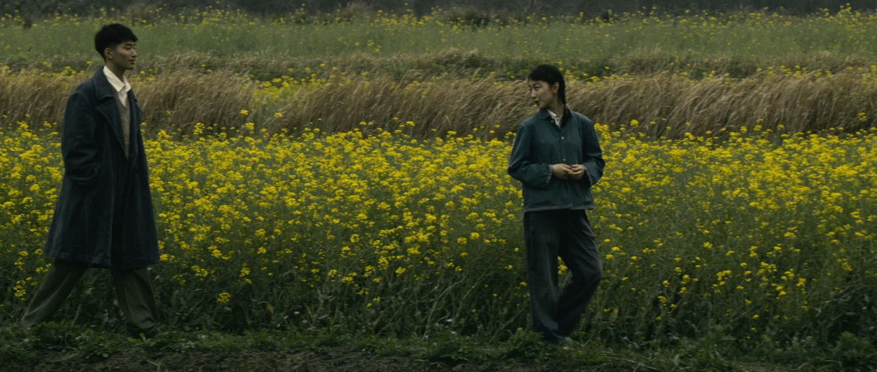 под ветвями. Shan zha shu. Under the hawthorn tree 1998. под ветвями боярышника (dvd). шон доу дорамы.